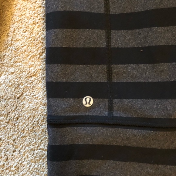 Lululemon zip up - Picture 4 of 5
